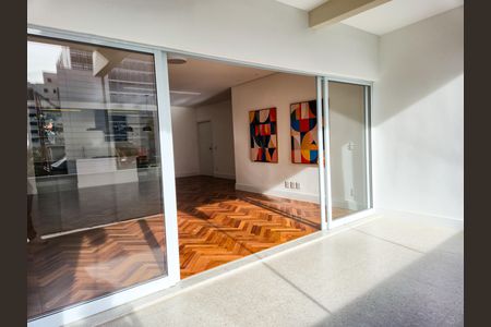 Apartamento à venda com 202m², 3 quartos e 1 vaga