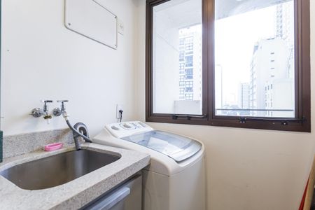 Apartamento para alugar com 55m², 2 quartos e 1 vagaÁrea de Serviço