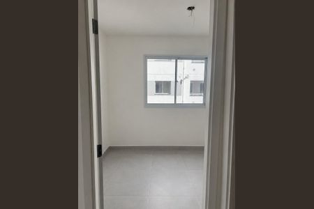 Quarto de apartamento para alugar com 2 quartos, 42m² em Várzea de Baixo, São Paulo