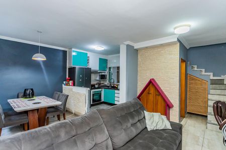 Sala de casa à venda com 2 quartos, 160m² em Jardim Vivan, São Paulo