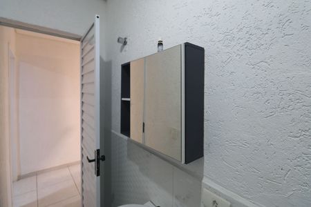 Apartamento para alugar com 35m², 1 quarto e sem vaga Apartamento para alugar com 35m², 1 quarto e sem vagaBanheiro