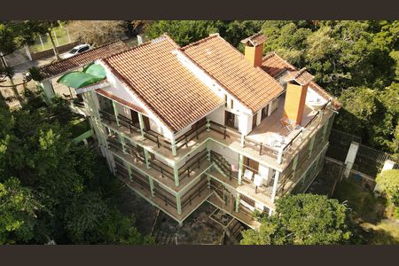 Casa à venda com 387m², 4 quartos e 2 vagasvista aérea