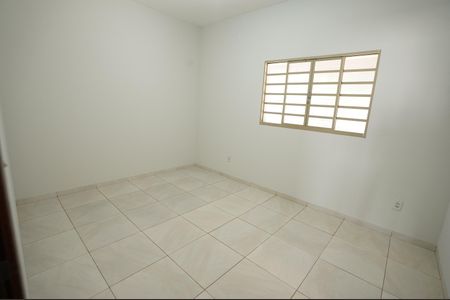 Casa para alugar com 143m², 4 quartos e 3 vagas