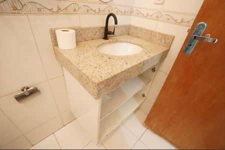 Casa para alugar com 143m², 4 quartos e 3 vagas