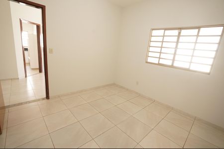 Casa para alugar com 143m², 4 quartos e 3 vagas