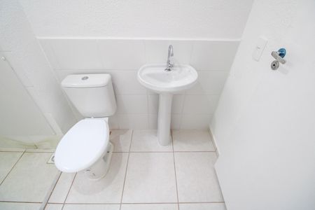 Apartamento para alugar com 41m², 2 quartos e sem vaga Apartamento para alugar com 41m², 2 quartos e sem vagaBanheiro