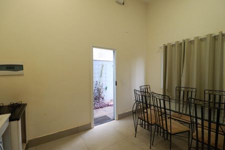 Casa para alugar com 25m², 1 quarto e 1 vagaArea comum - cozinha 
