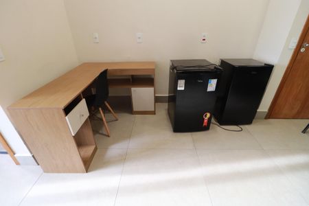 Quarto/sala de casa para alugar com 1 quarto, 25m² em Residencial Florida, Ribeirão Preto