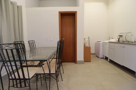 Casa para alugar com 25m², 1 quarto e 1 vagaArea comum - cozinha 