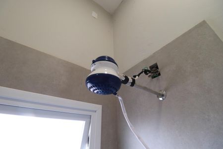 Banheiro  de casa para alugar com 1 quarto, 25m² em Residencial Florida, Ribeirão Preto