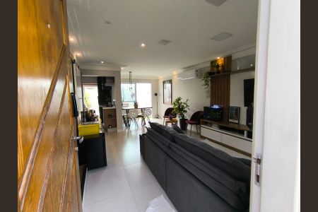 Sala de casa de condomínio à venda com 3 quartos, 147m² em Vila da Saúde, São Paulo