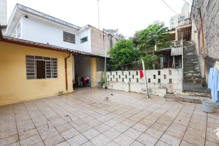 Casa à venda com 250m², 3 quartos e 3 vagas Casa à venda com 250m², 3 quartos e 3 vagasÁrea externa