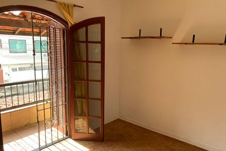 Casa para alugar com 121m², 2 quartos e 2 vagas Casa para alugar com 121m², 2 quartos e 2 vagasQuarto 1