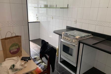Casa para alugar com 121m², 2 quartos e 2 vagas Casa para alugar com 121m², 2 quartos e 2 vagasCozinha e Área de Serviço