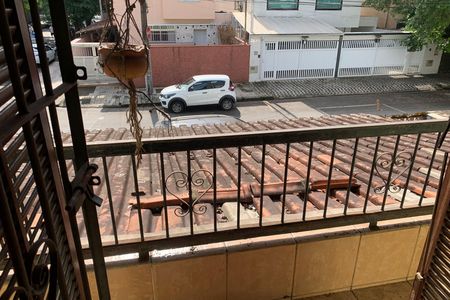 Casa para alugar com 121m², 2 quartos e 2 vagas Casa para alugar com 121m², 2 quartos e 2 vagasVaranda do Quarto 1