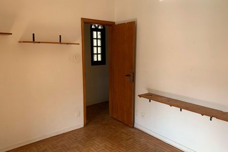 Casa para alugar com 121m², 2 quartos e 2 vagas Casa para alugar com 121m², 2 quartos e 2 vagasQuarto 1