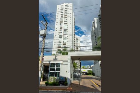 Apartamento à venda com 81m², 2 quartos e 1 vaga Apartamento à venda com 81m², 2 quartos e 1 vagaFachada