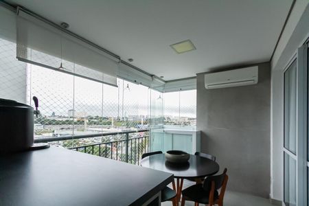 Apartamento à venda com 81m², 2 quartos e 1 vaga Apartamento à venda com 81m², 2 quartos e 1 vagaVaranda Gourmet