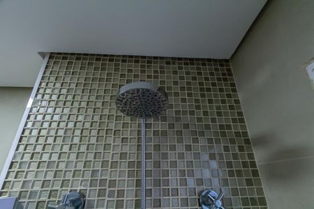 Apartamento à venda com 81m², 2 quartos e 1 vaga Apartamento à venda com 81m², 2 quartos e 1 vagaBanheiro Social