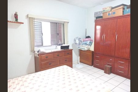 Foto 23 de casa à venda com 2 quartos, 114m² em Parque Ipe, São Paulo