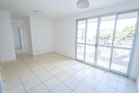 Apartamento para alugar com 75m², 3 quartos e 1 vaga Apartamento para alugar com 75m², 3 quartos e 1 vagasala