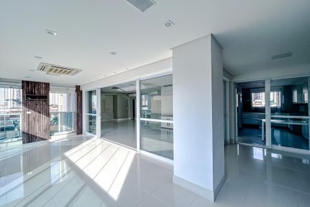 Varanda de apartamento para alugar com 3 quartos, 226m² em Vila Gomes Cardim, São Paulo