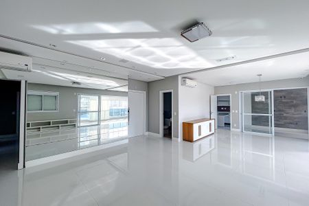Sala de apartamento para alugar com 3 quartos, 226m² em Vila Gomes Cardim, São Paulo