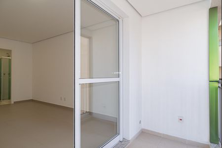 Studio para alugar com 28m², 1 quarto e sem vaga Studio para alugar com 28m², 1 quarto e sem vagaVaranda do Quarto