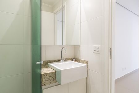Studio para alugar com 28m², 1 quarto e sem vaga Studio para alugar com 28m², 1 quarto e sem vagaBanheiro
