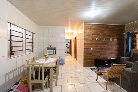 Casa à venda com 2 quartos, 130m² em Harmonia, Canoas