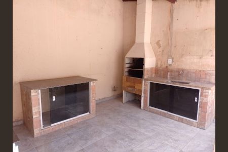 Casa à venda com 150m², 4 quartos e 3 vagasÁrea externa