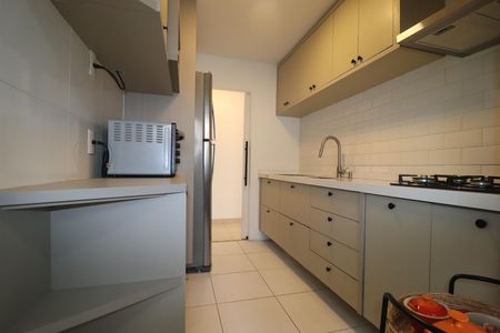 Apartamento à venda com 77m², 3 quartos e 2 vagasCozinha