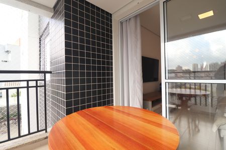 Apartamento à venda com 77m², 3 quartos e 2 vagasVaranda Sala