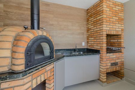 Apartamento à venda com 77m², 3 quartos e 2 vagas Apartamento à venda com 77m², 3 quartos e 2 vagasÁrea comum - Churrasqueira