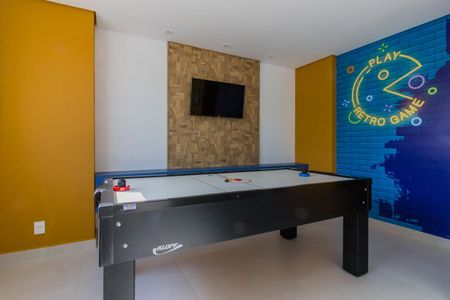 Apartamento à venda com 77m², 3 quartos e 2 vagas Apartamento à venda com 77m², 3 quartos e 2 vagasÁrea comum - Salão de jogos
