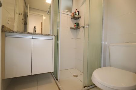 Apartamento à venda com 77m², 3 quartos e 2 vagasBanheiro 2