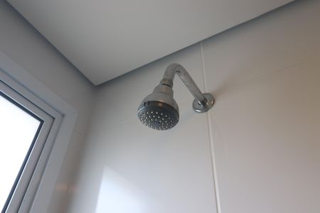 Apartamento à venda com 77m², 3 quartos e 2 vagasBanheiro Quarto 1 suíte