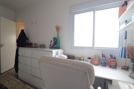 Apartamento à venda com 77m², 3 quartos e 2 vagasQuarto 3