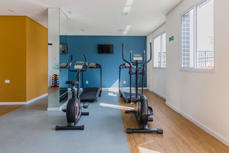 Apartamento à venda com 77m², 3 quartos e 2 vagas Apartamento à venda com 77m², 3 quartos e 2 vagasÁrea comum - Academia