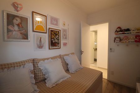 Apartamento à venda com 77m², 3 quartos e 2 vagasQuarto 2