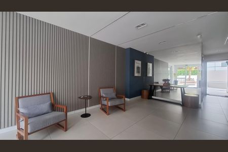 Apartamento à venda com 77m², 3 quartos e 2 vagas Apartamento à venda com 77m², 3 quartos e 2 vagasHall de entrada