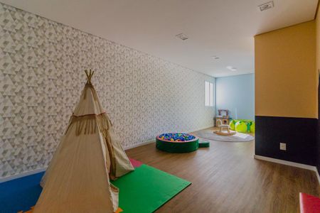 Apartamento à venda com 77m², 3 quartos e 2 vagas Apartamento à venda com 77m², 3 quartos e 2 vagasÁrea comum - Brinquedoteca