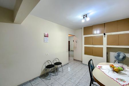 Apartamento à venda com 90m², 2 quartos e sem vaga Apartamento à venda com 90m², 2 quartos e sem vagaCopa