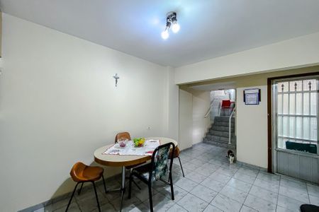 Apartamento à venda com 90m², 2 quartos e sem vaga Apartamento à venda com 90m², 2 quartos e sem vagaCopa