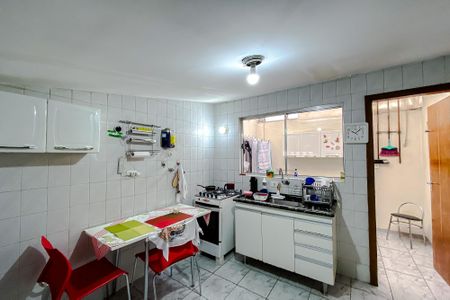 Apartamento à venda com 90m², 2 quartos e sem vaga Apartamento à venda com 90m², 2 quartos e sem vagaCozinha
