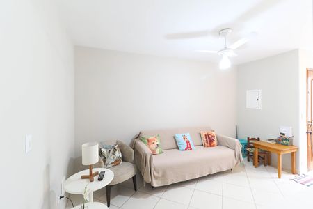 Apartamento à venda com 78m², 2 quartos e 1 vaga