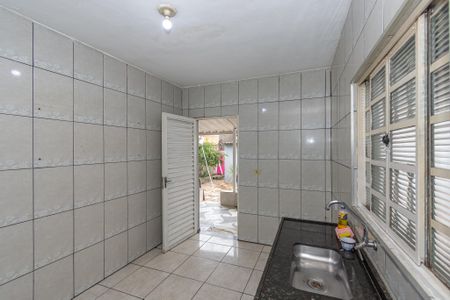 Casa para alugar com 140m², 2 quartos e 4 vagas Casa para alugar com 140m², 2 quartos e 4 vagasCozinha