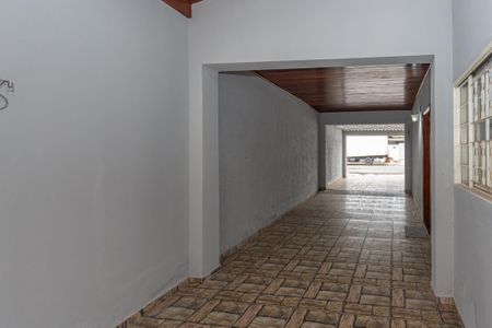 Casa para alugar com 140m², 2 quartos e 4 vagas Casa para alugar com 140m², 2 quartos e 4 vagasVaranda