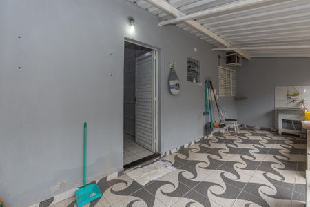 Casa para alugar com 140m², 2 quartos e 4 vagas Casa para alugar com 140m², 2 quartos e 4 vagasÁrea de Serviço