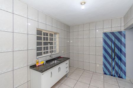 Casa para alugar com 140m², 2 quartos e 4 vagas Casa para alugar com 140m², 2 quartos e 4 vagasCozinha